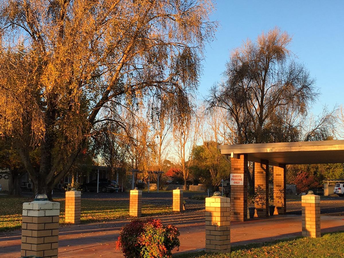 Guyra Motor Inn Exteriér fotografie